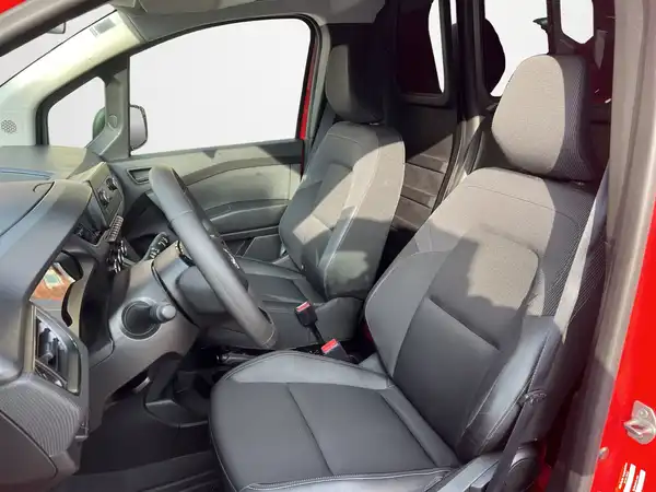 NISSAN TOWNSTAR (7/20)