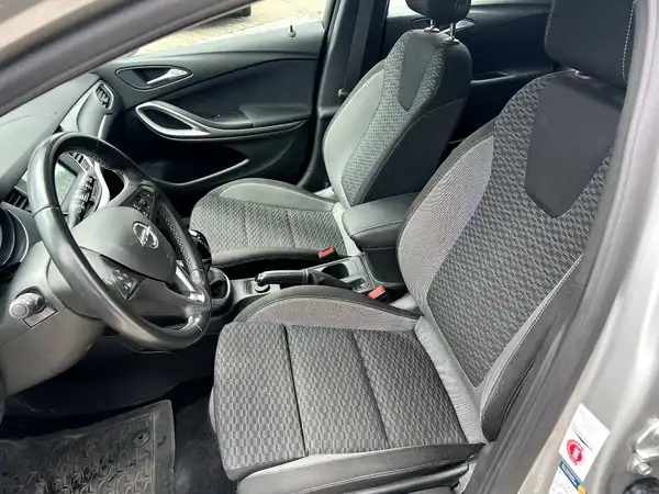 OPEL ASTRA (9/25)