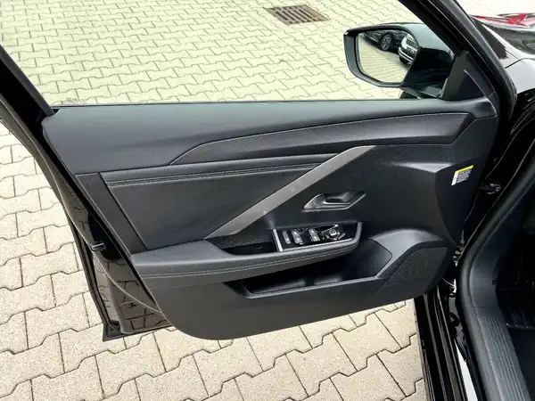 OPEL ASTRA (12/29)