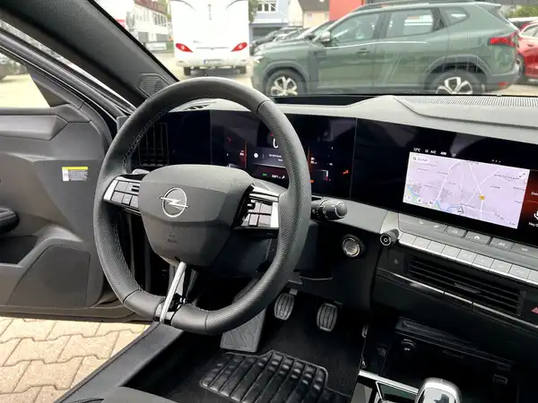 OPEL ASTRA (28/29)