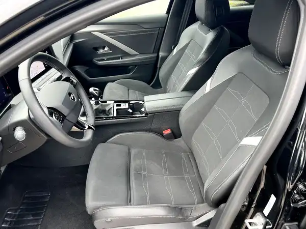 OPEL ASTRA (8/29)