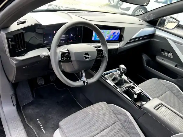 OPEL ASTRA (8/25)