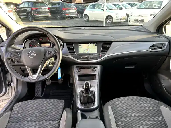 OPEL ASTRA (17/26)