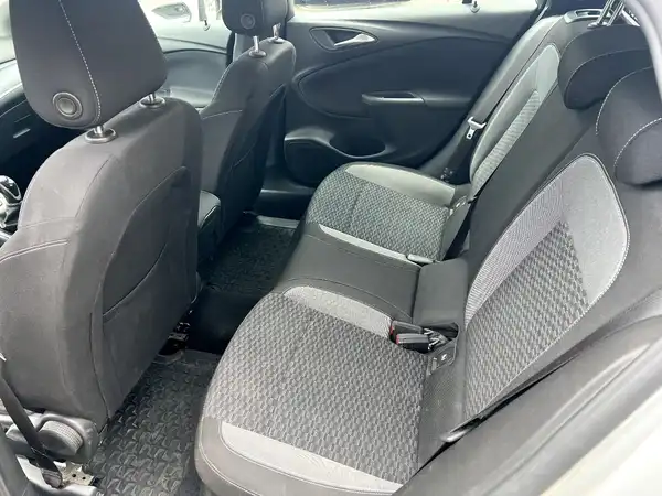 OPEL ASTRA (13/27)