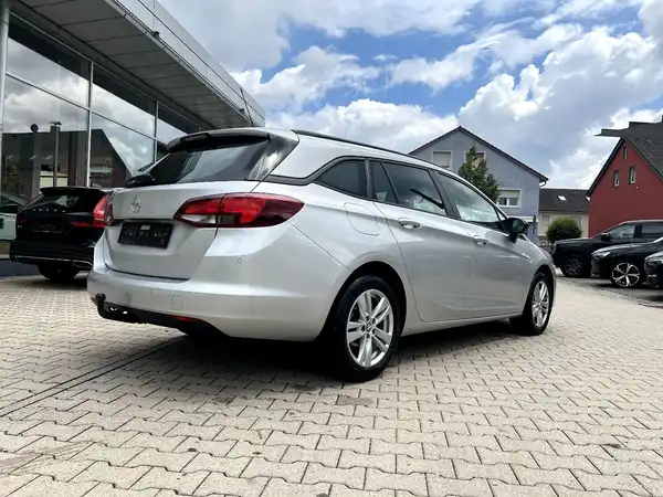 OPEL ASTRA (4/27)