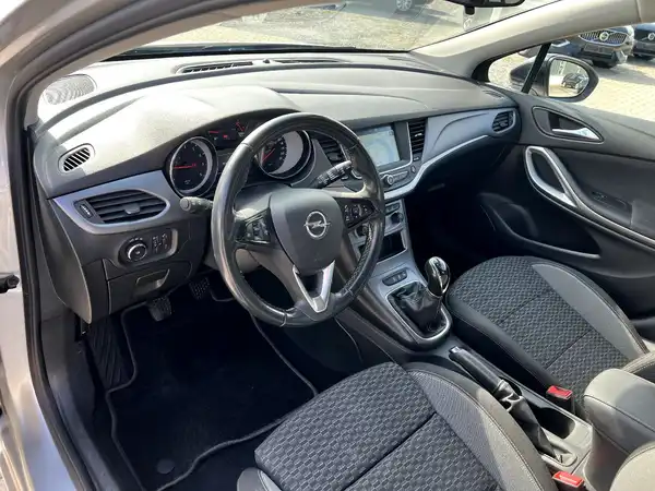 OPEL ASTRA (9/26)
