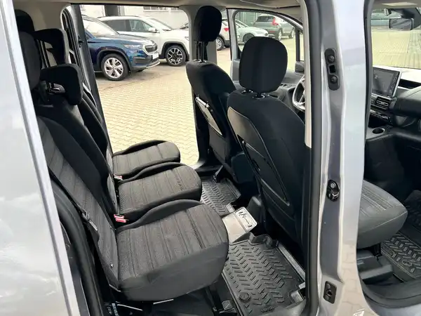 OPEL COMBO (15/25)