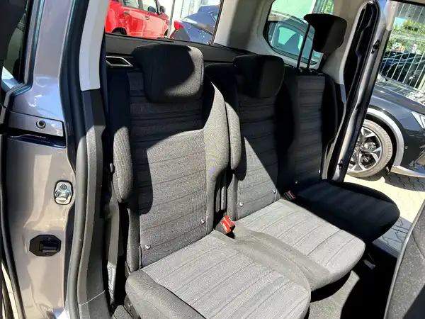 OPEL COMBO (16/25)