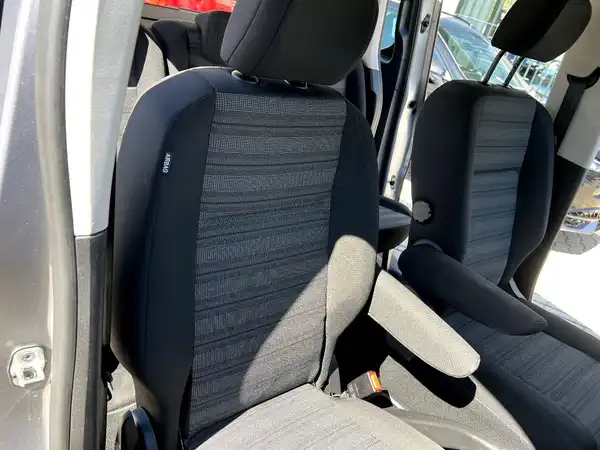 OPEL COMBO (20/25)
