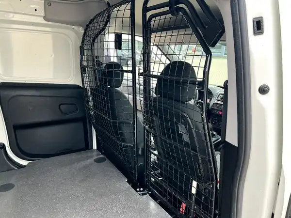 OPEL COMBO (17/27)