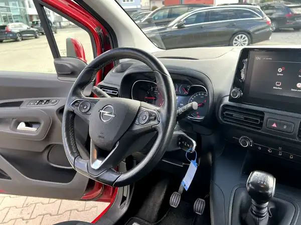 OPEL COMBO (24/25)