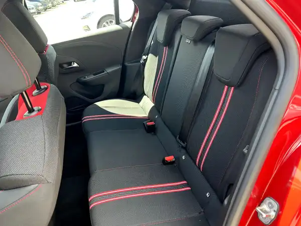 OPEL CORSA (13/27)