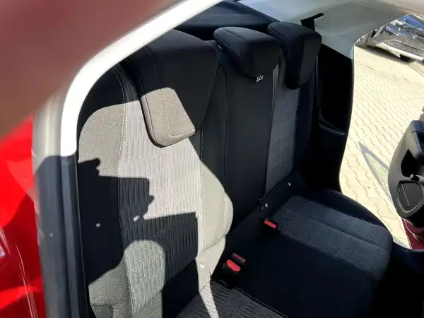 OPEL CORSA (16/26)