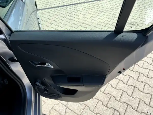 OPEL CORSA (14/26)