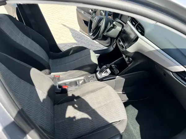 OPEL CORSA (20/26)