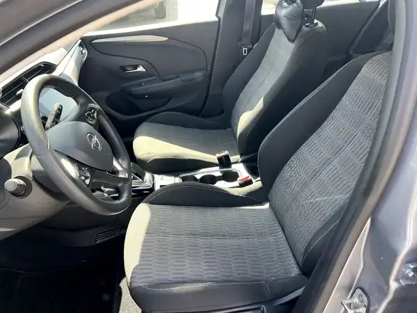 OPEL CORSA (8/26)