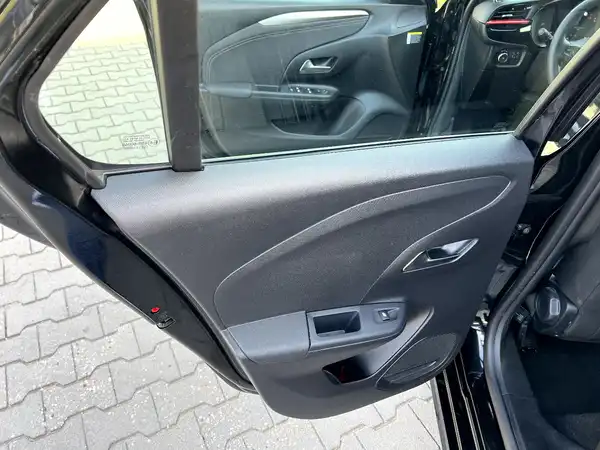 OPEL CORSA (11/26)