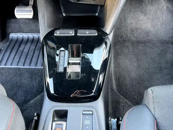 OPEL CORSA (22/26)