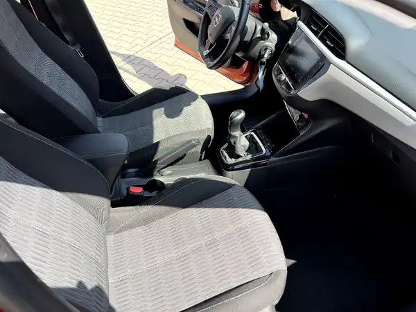 OPEL CORSA (20/25)