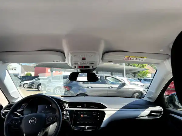 OPEL CORSA (18/26)