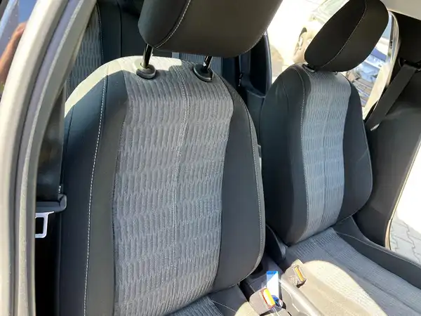 OPEL CORSA (21/26)