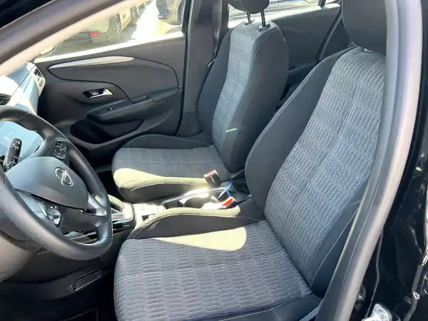 OPEL CORSA (8/26)