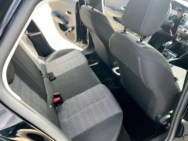 OPEL CORSA (15/24)