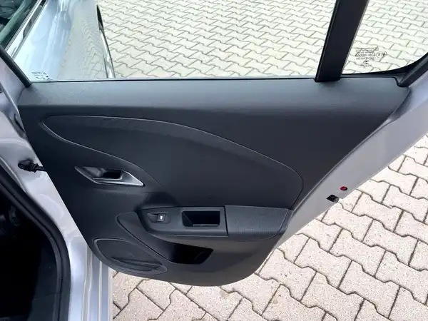 OPEL CORSA (14/26)