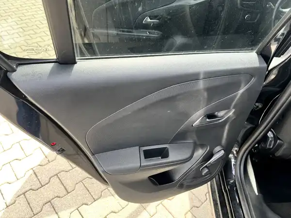 OPEL CORSA (11/26)