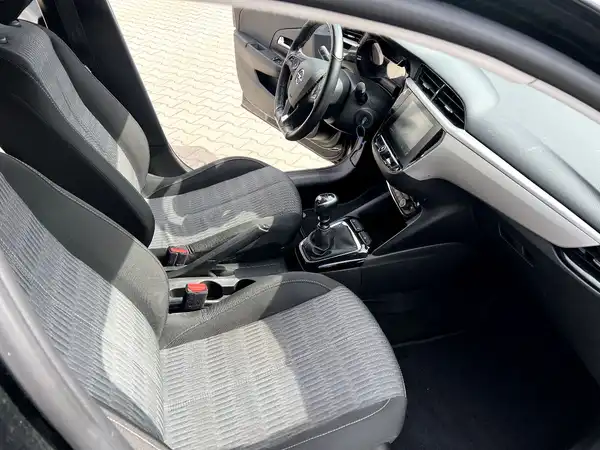OPEL CORSA (20/26)