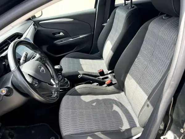 OPEL CORSA (8/26)
