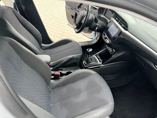 OPEL CORSA (20/26)
