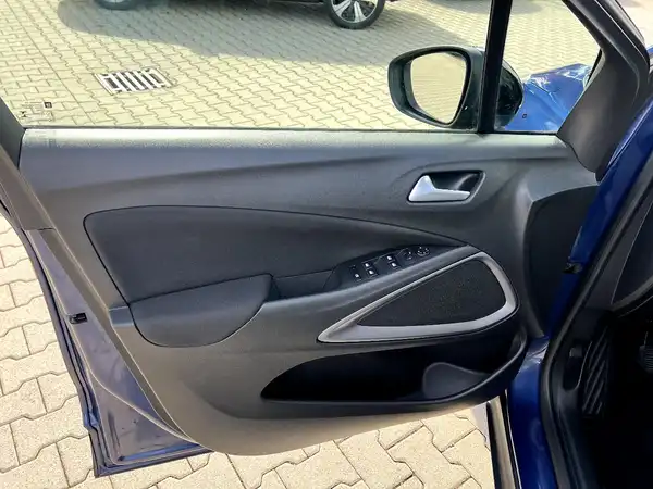 OPEL CROSSLAND (10/26)