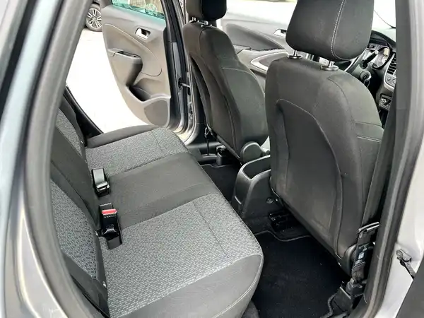OPEL CROSSLAND (15/26)