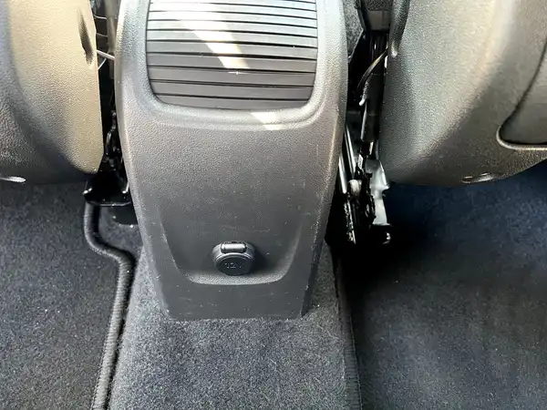 OPEL CROSSLAND (17/27)