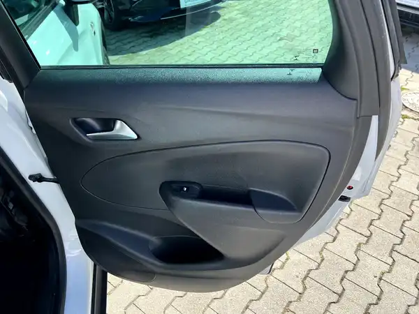 OPEL CROSSLAND (14/26)