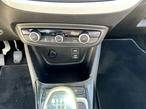 OPEL CROSSLAND (23/26)