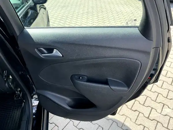 OPEL CROSSLAND (15/26)