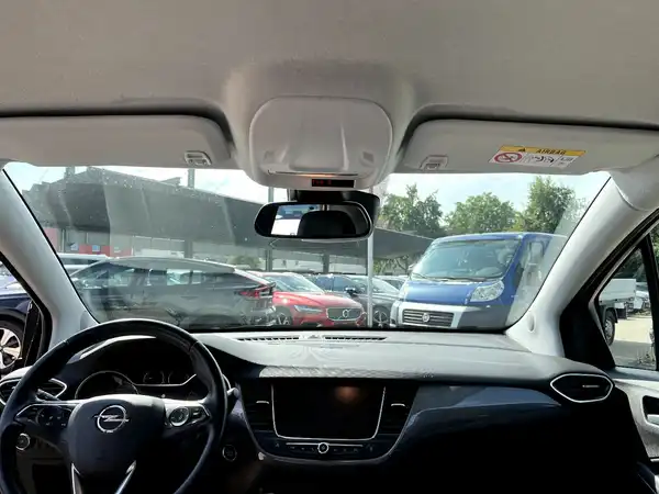 OPEL CROSSLAND (18/26)