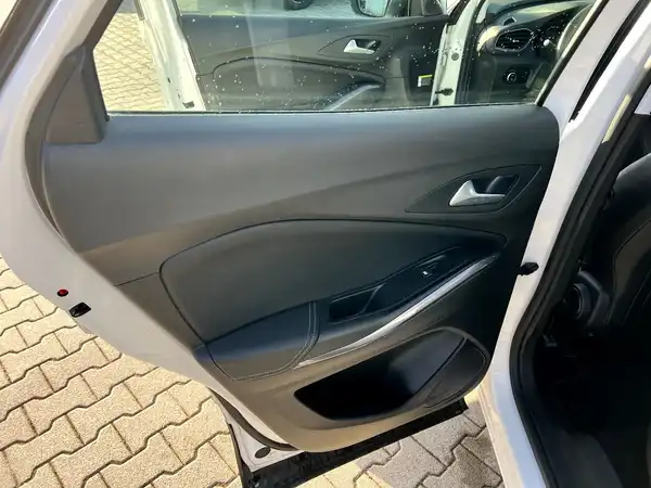 OPEL GRANDLAND (11/27)