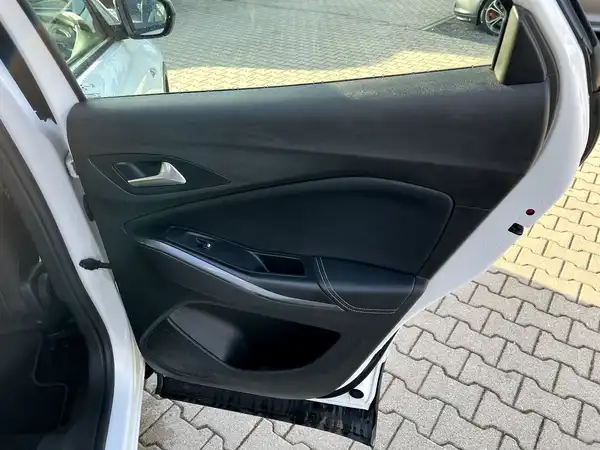 OPEL GRANDLAND (14/27)