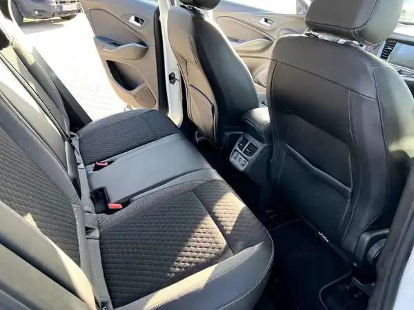 OPEL GRANDLAND (15/27)