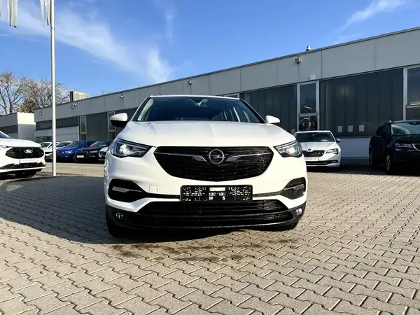 OPEL GRANDLAND (6/27)