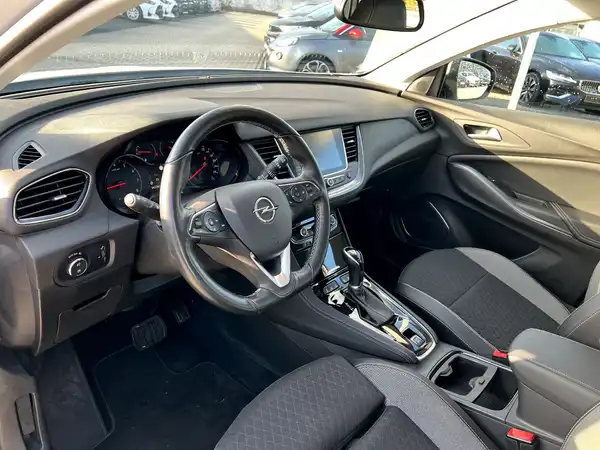 OPEL GRANDLAND (9/27)