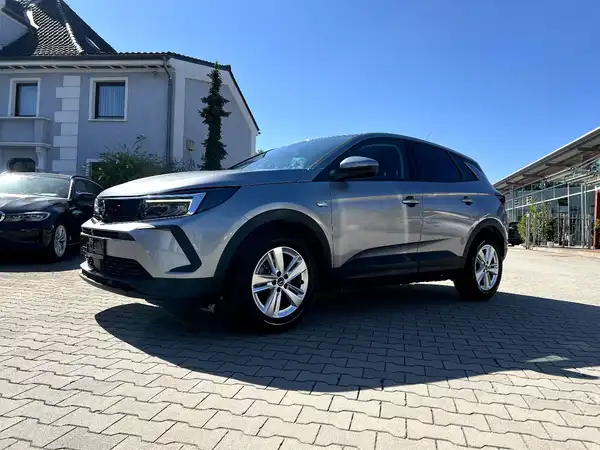 OPEL GRANDLAND (1/27)