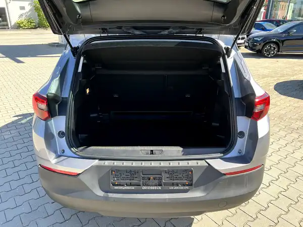 OPEL GRANDLAND (7/27)