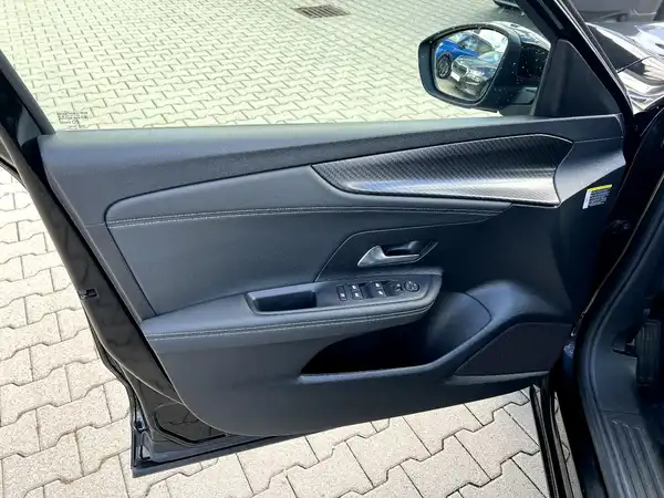 OPEL MOKKA (10/27)