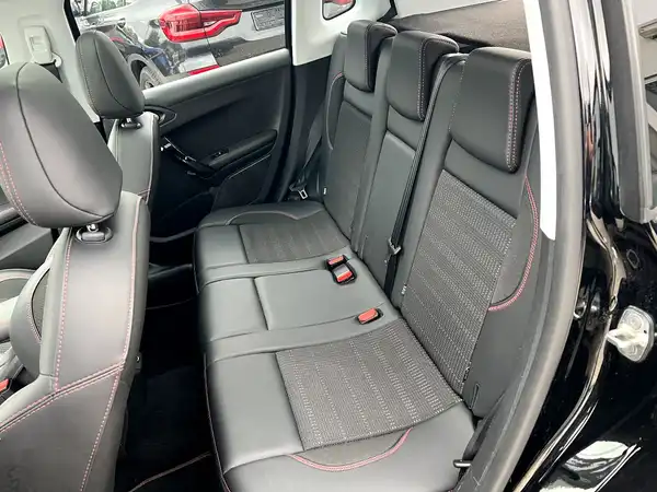 PEUGEOT 2008 (14/24)