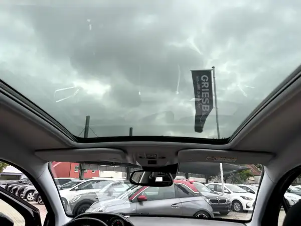 PEUGEOT 2008 (19/24)