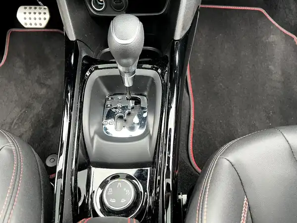 PEUGEOT 2008 (24/24)